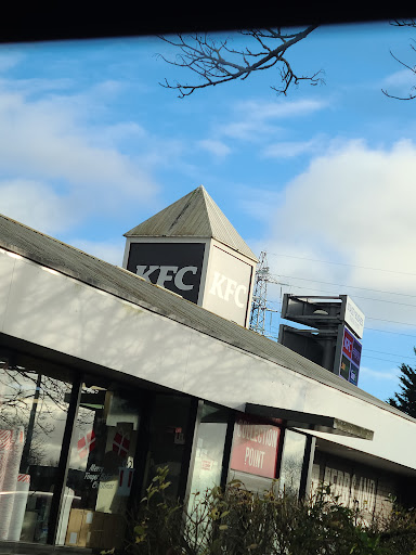 Photo of KFC Milton Keynes - Stacey Bushes - Unit 27, Stacey Bushes Trading Centre, 10 Erica Rd, Stacey Bushes, Milton Keynes MK12 6HS